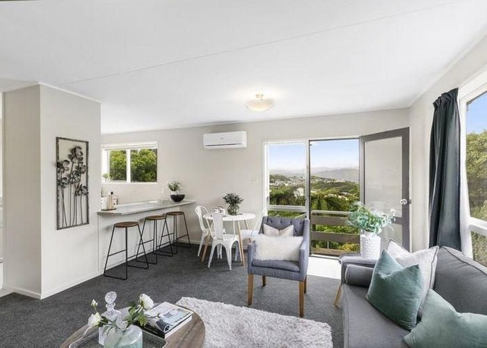 at 10B Camellia Tce, Maungaraki, Lower Hutt, Wellington