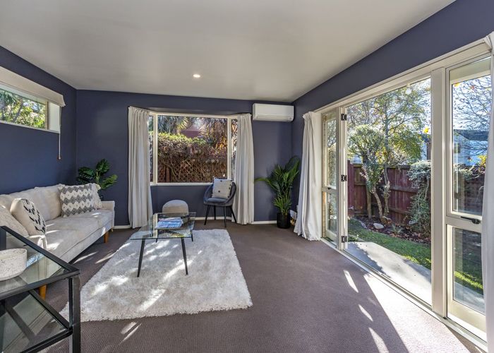  at 1/11 Grove Road, Addington, Christchurch