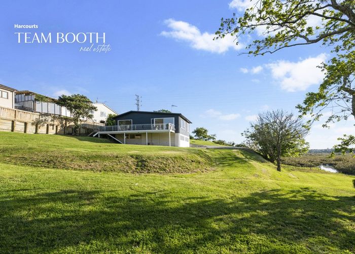  at 2 Francis Street, Takapuna, North Shore City, Auckland