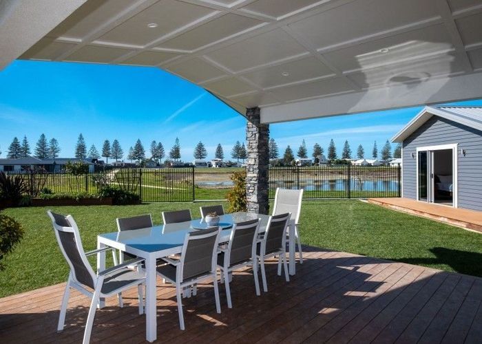  at 11 Kaituna Place, Te Awa, Napier, Hawke's Bay