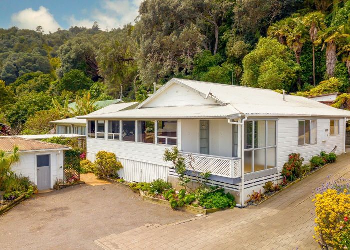  at 314 Thames Coast Sh25 Road, THORNTON BAY, THAMES