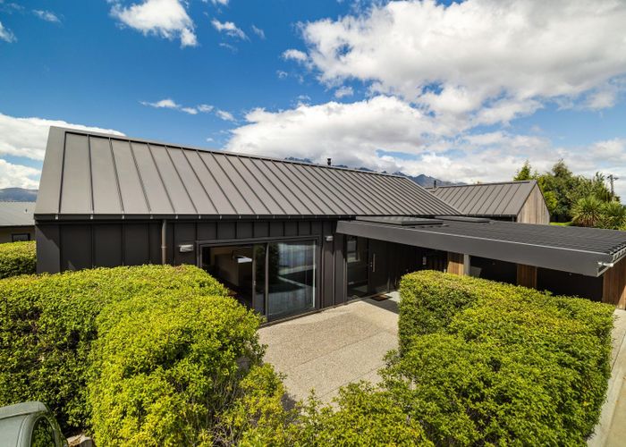  at 4 Doc Wells Lane, Queenstown, Queenstown
