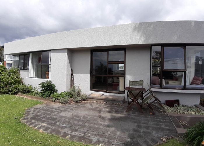  at 1/4 Prospect Terrace, Milford, Auckland