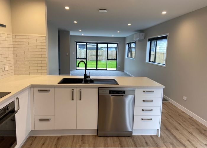  at 17 Cassidy Street, Hamilton East, Hamilton, Waikato