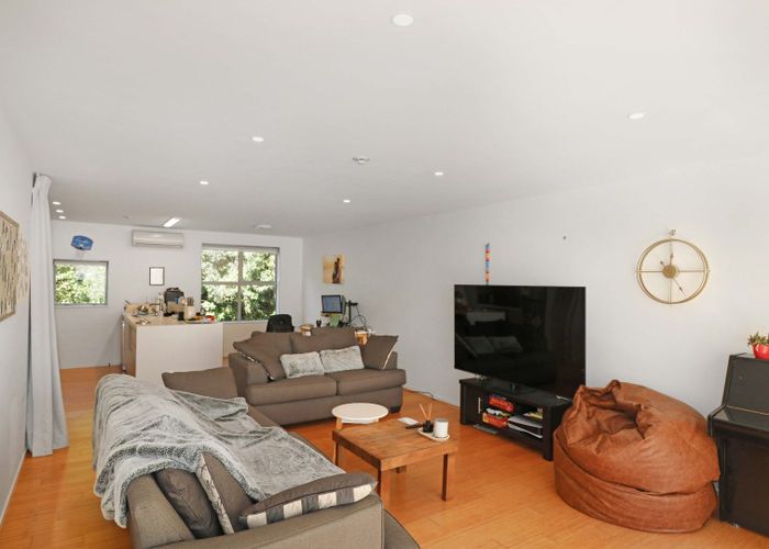  at 43 Saddleback Grove, Karori, Wellington, Wellington