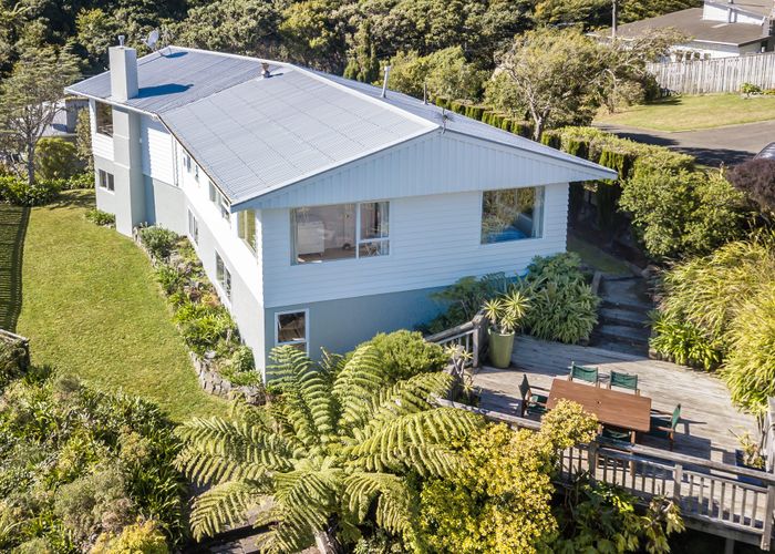  at 64 Collins Avenue, Tawa, Wellington, Wellington