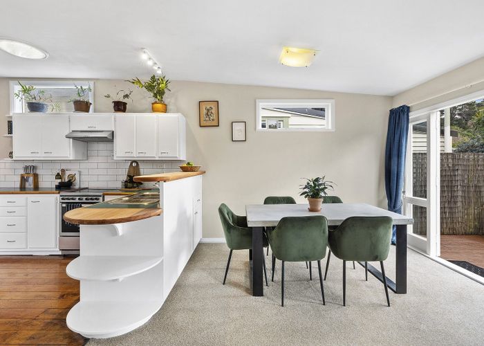  at 100 Britomart Street, Berhampore, Wellington