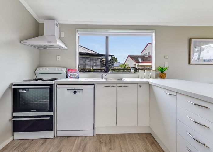  at 6/55 Tuhikaramea Road, Dinsdale, Hamilton, Waikato