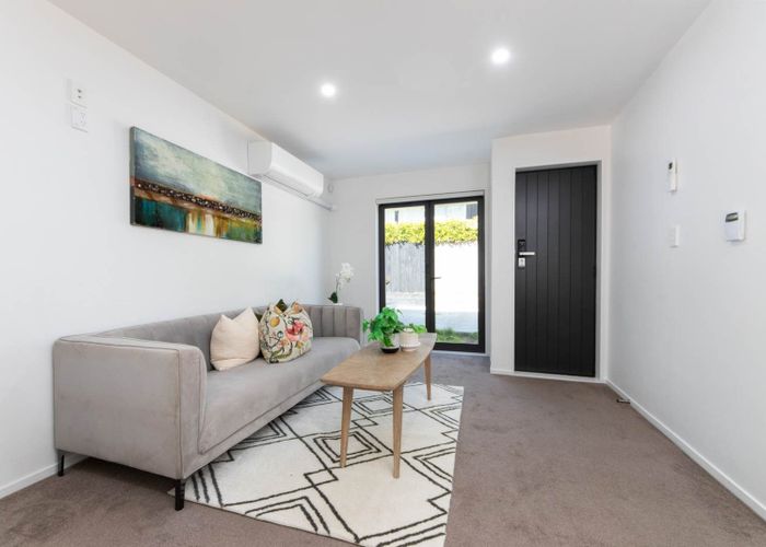  at 48B Waddell Avenue, Point England, Auckland City, Auckland