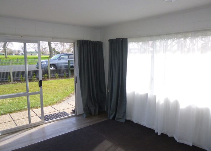  at 2/124 Firth Street, Hamilton East, Hamilton, Waikato