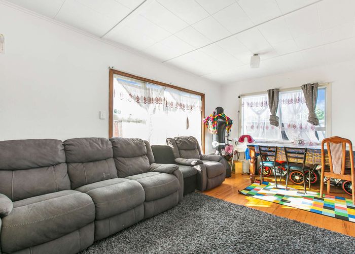  at 1/19 Browns Road, Manurewa, Auckland