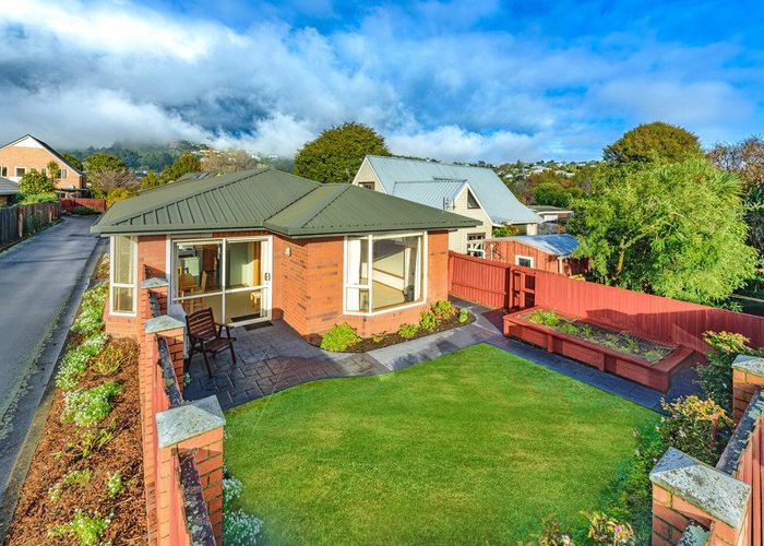  at 2/20 Riverview Street, Beckenham, Christchurch City, Canterbury