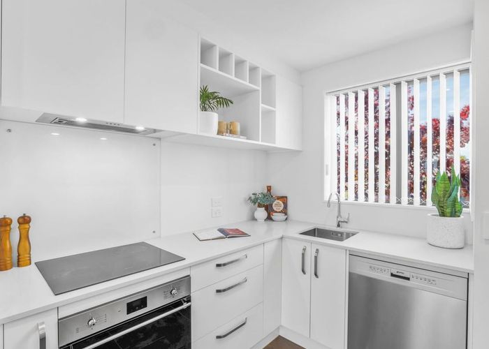  at 2/129 Sherborne Street, St Albans, Christchurch