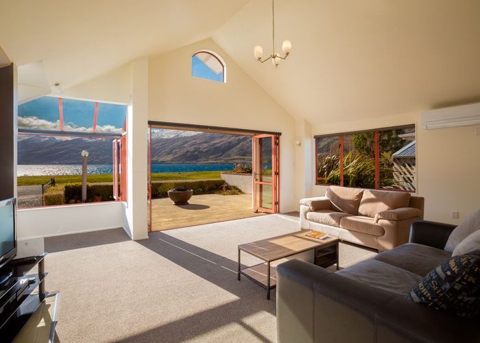  at 38 CORNWALL ST, kingston, athol