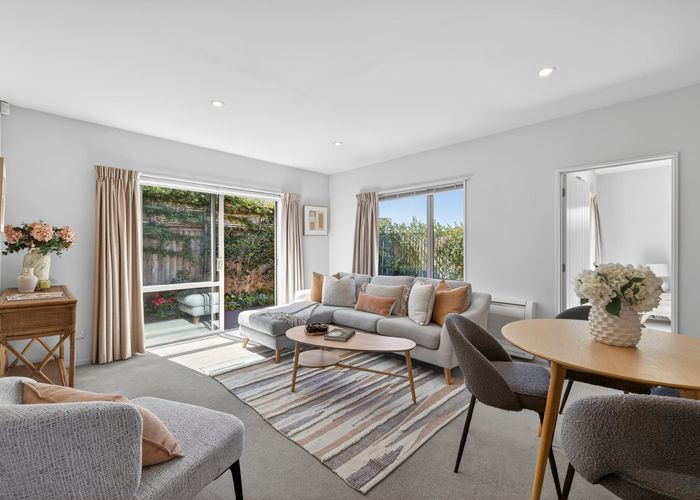  at 10 Streamside Court, Woolston, Christchurch City, Canterbury