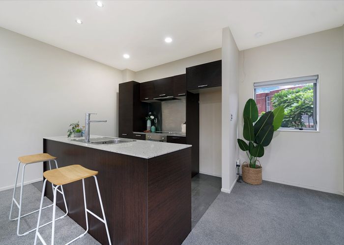  at 76N Edmonton Road, Henderson, Auckland