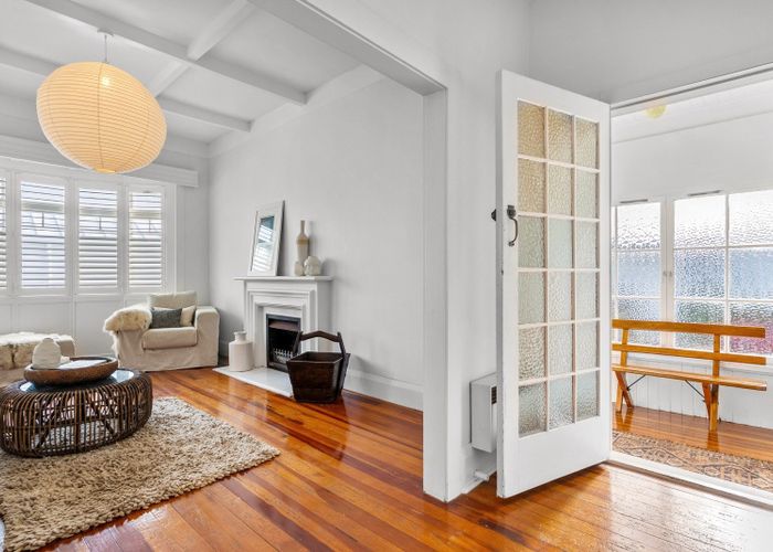  at 6 Belle Vue Avenue, Northcote Point, North Shore City, Auckland