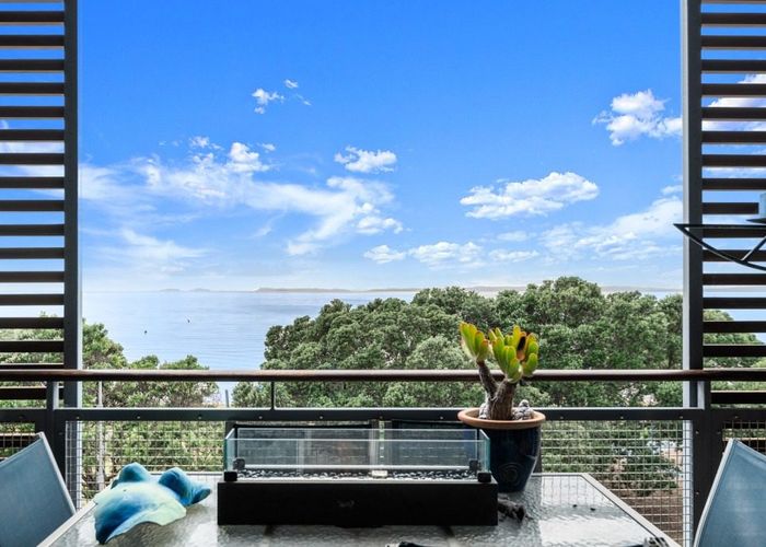  at 19/6 Beach Front Lane, Browns Bay, North Shore City, Auckland