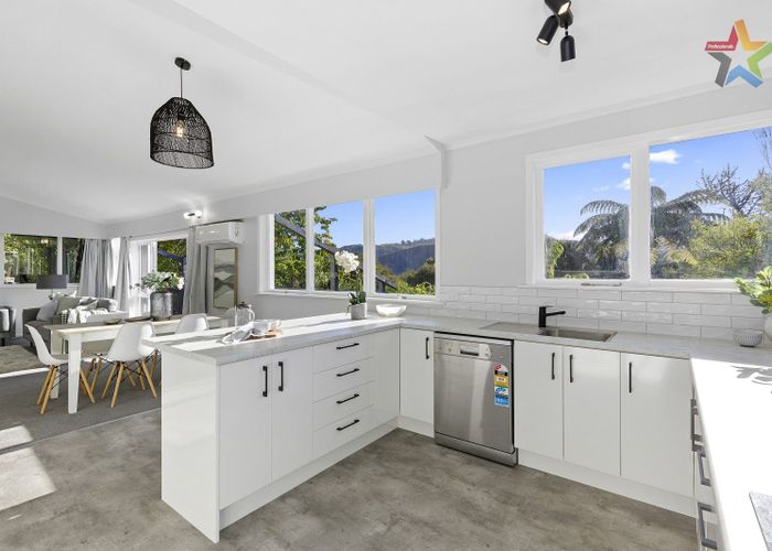  at 84 Holborn Drive, Stokes Valley, Lower Hutt
