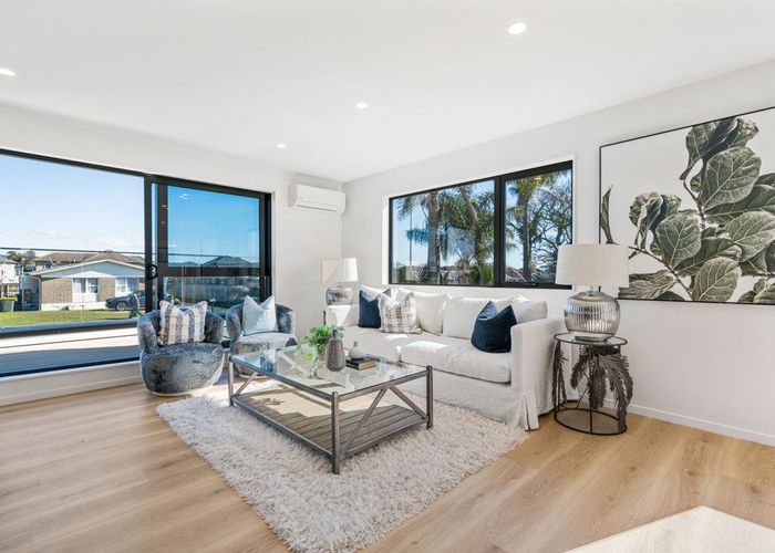  at 127A&127B Te Atatu Road, Te Atatu South, Waitakere City, Auckland