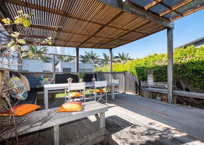  at 12 Moori Road, Waimārama