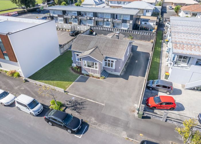  at 1A Somerset Street, Frankton, Hamilton, Waikato