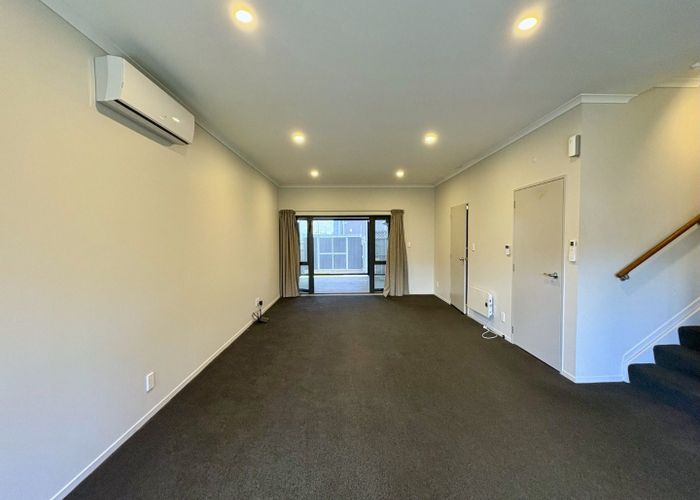  at 38 Ipukarea Street, Weymouth, Manukau City, Auckland