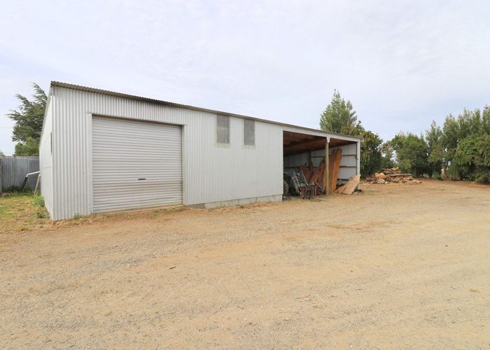  at 275 Argyle Otahuti Road, Waianiwa, Invercargill