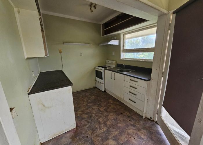  at 2/36 Russell Road, Manurewa, Manukau City, Auckland