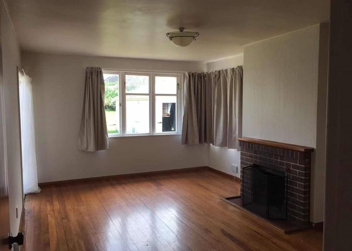  at 40 Wattle Street, New Lynn, Auckland