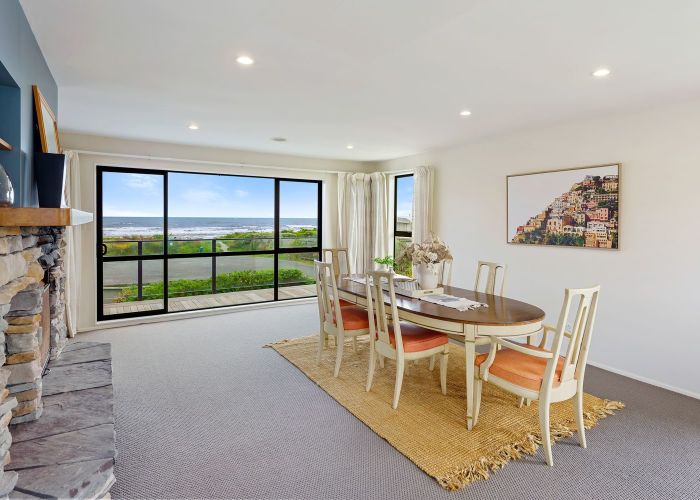  at 31 Oratia Street, Waikanae Beach, Kapiti Coast, Wellington