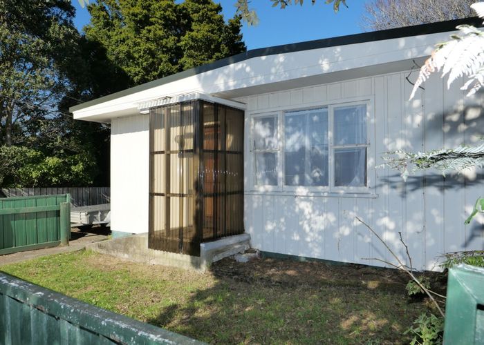  at 60 Martin Rd, Paraparaumu Beach, Kapiti Coast, Wellington