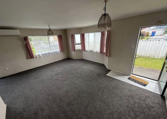  at 6/116 Titirangi Road, New Lynn, Waitakere City, Auckland