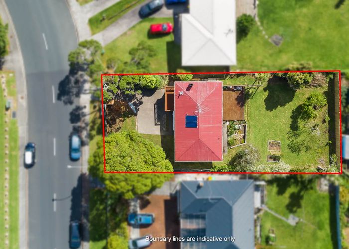  at 19 Diana Drive, Glenfield, Auckland