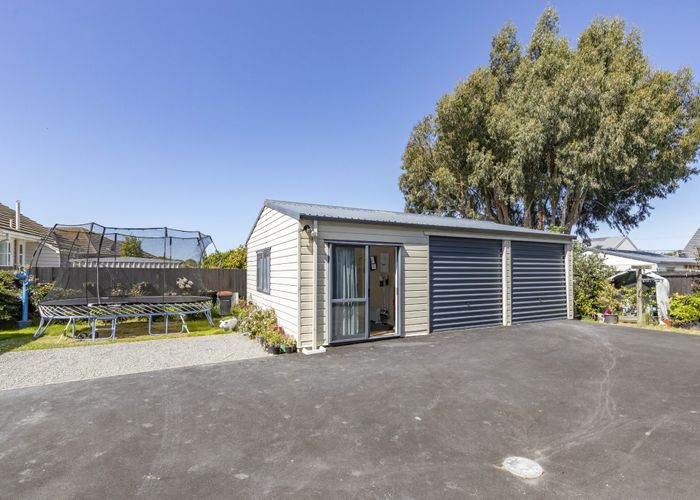 at 113 Springs Road, Hornby, Christchurch City, Canterbury