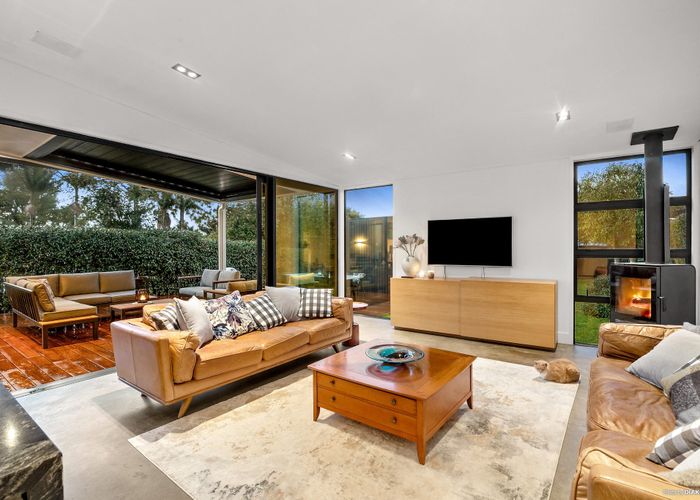  at 9 Turakina Street, Grey Lynn, Auckland