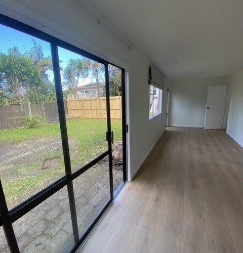  at 25A Taipari Rd, Te Atatu Peninsula, Waitakere City, Auckland