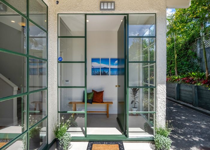  at 19 Maritime Terrace, Birkenhead, Auckland