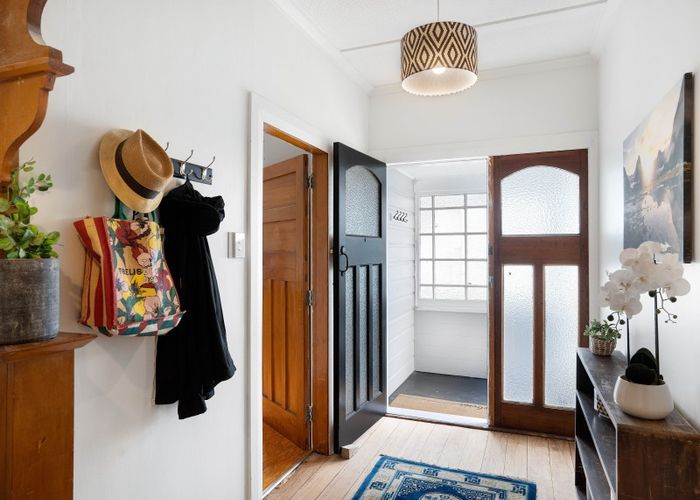  at 20 Wyndham Street, Carterton
