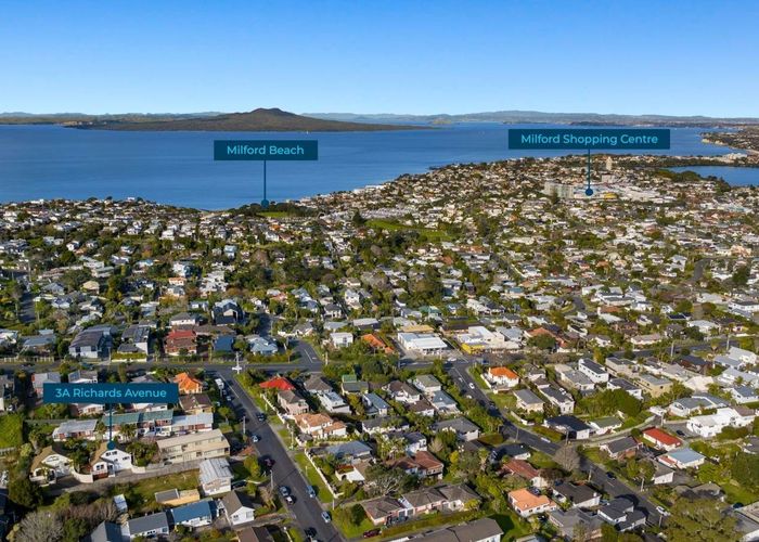  at 1/3A Richards Avenue, Forrest Hill, North Shore City, Auckland