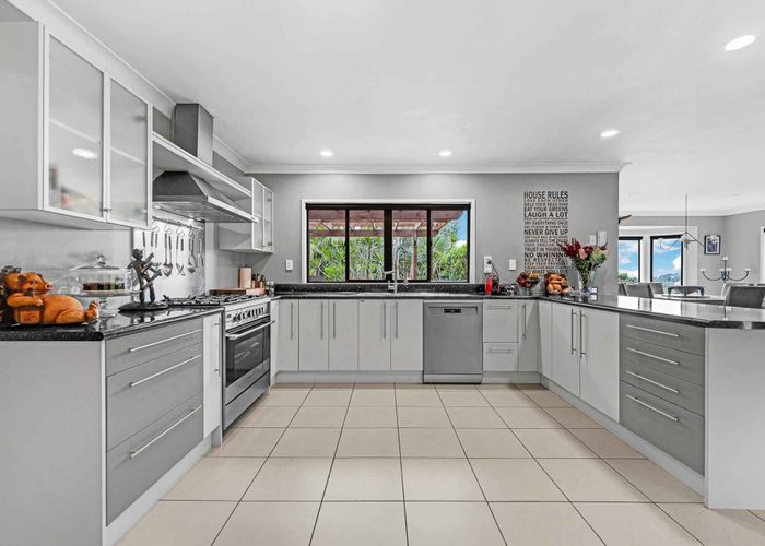  at 1093 Glenbrook Road, Waiuku