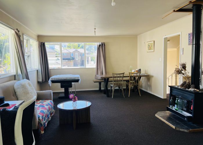  at 66 Salamanca Road, Sunnynook, North Shore City, Auckland