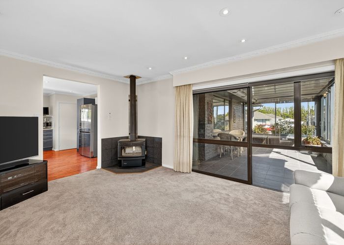  at 84 Greenhaven Drive, Burwood, Christchurch City, Canterbury