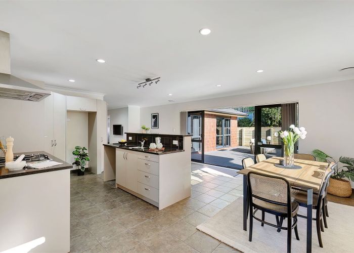  at 16 Dusky Crescent, Aotea, Porirua