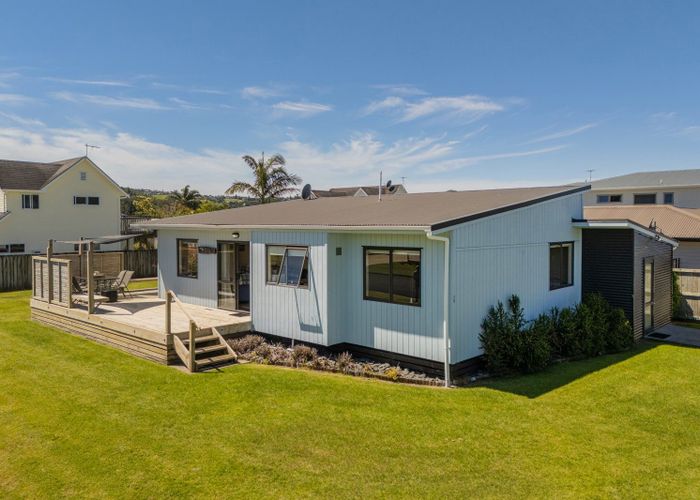  at 15 Martin Place, Cooks Beach, Whitianga
