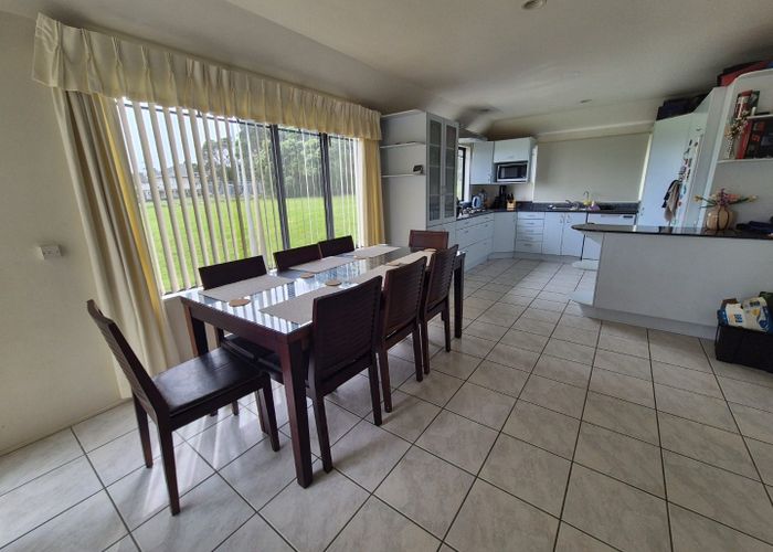  at 176c East Coast Road, Castor Bay, North Shore City, Auckland