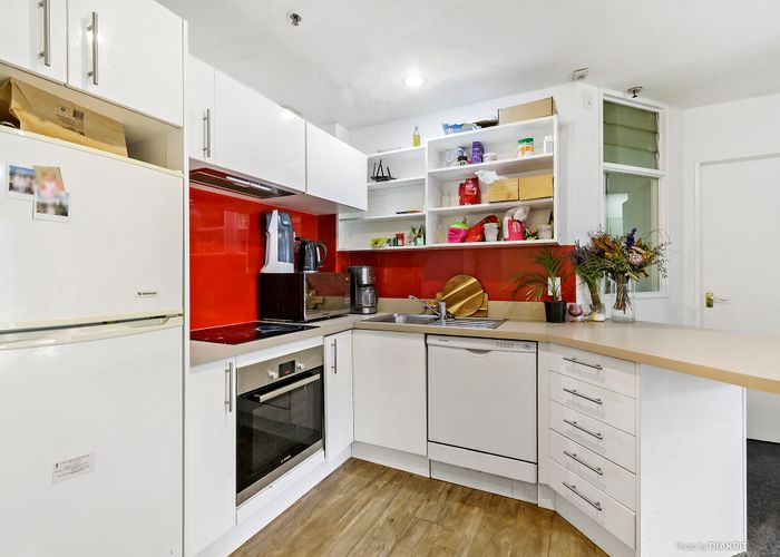 at 205/120 Courtenay Place, Te Aro, Wellington