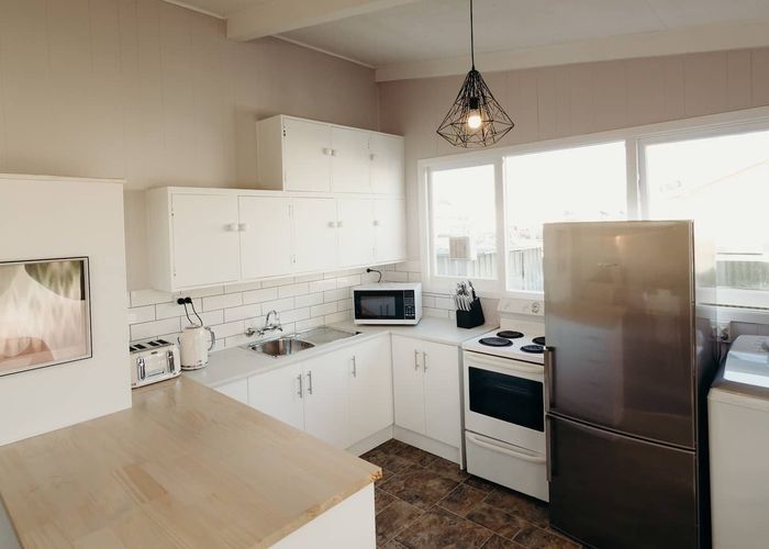  at 3/204B Park Road South, Akina, Hastings, Hawke's Bay