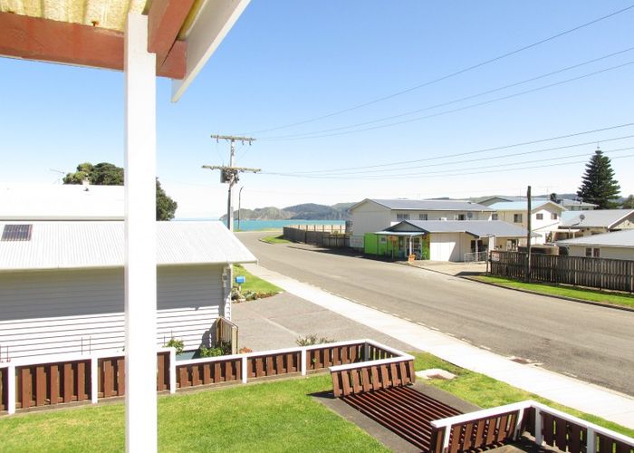  at 48 Moana Drive, Māhia