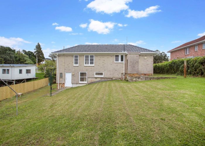  at 21 Lynwood Road, New Lynn, Waitakere City, Auckland